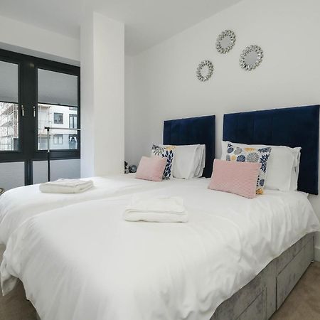 Brand New 2 Bedroom Apartment Centre Of Solihull Exterior foto